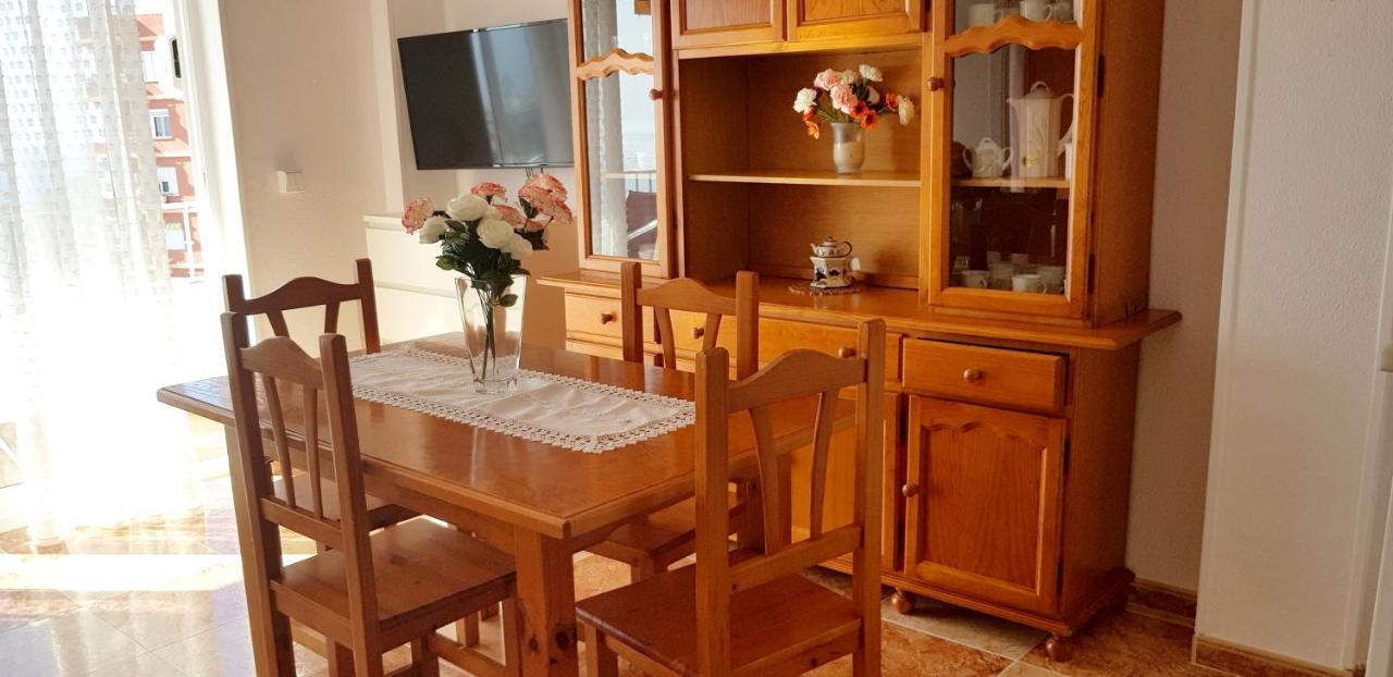 Calle Roquedal Apartment *